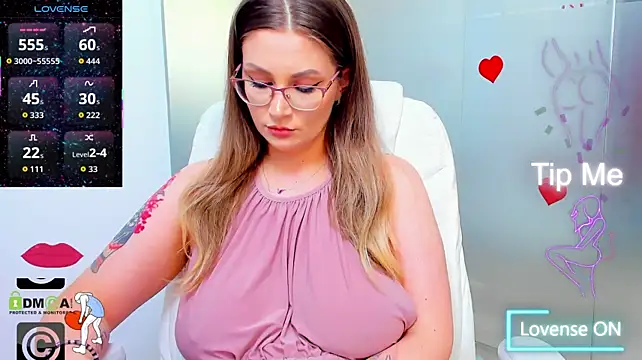צ'אט XXX בשידור חי של anyarosses