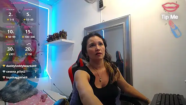 noelia_milf19のライブXXXチャット