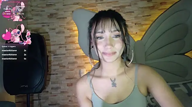 Chat XXX en directo de Ariana_bb