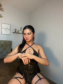 دردشة JassmineLove الجنسية المباشرة