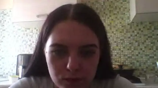 KikiAmino live XXX chat