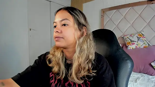 Онлайн чат XXX dulce_lyraa1
