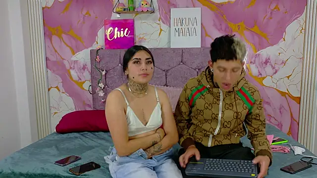 Dagit_Fox élő XXX-chatje