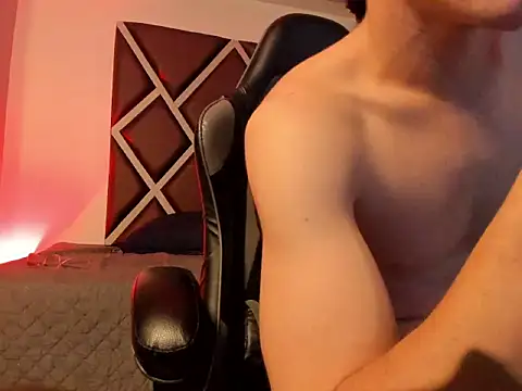 Axel_Royce live XXX chat