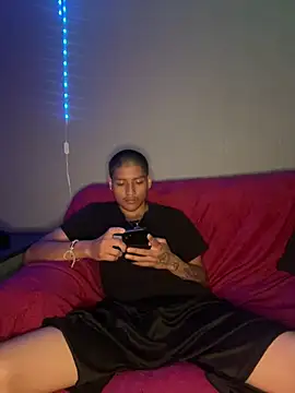 iktzx's Webcam Show