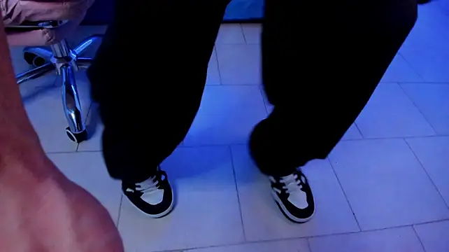 Dark_Valentino_ Show Webcam