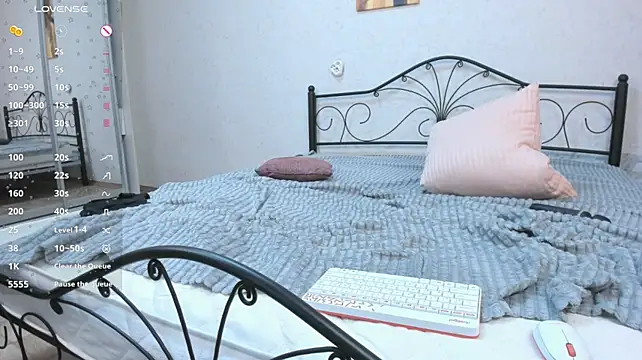 chloemorriss' Live XXX Chat