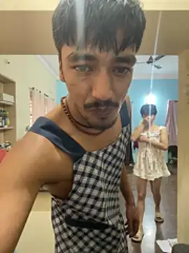 Gre3k_god Chat XXX in diretta