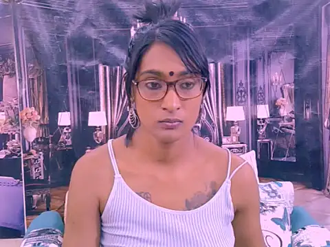 Chat +18 de IndianRebel4u2Luv ao vivo