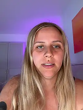 lunawolf21 – webcam-show