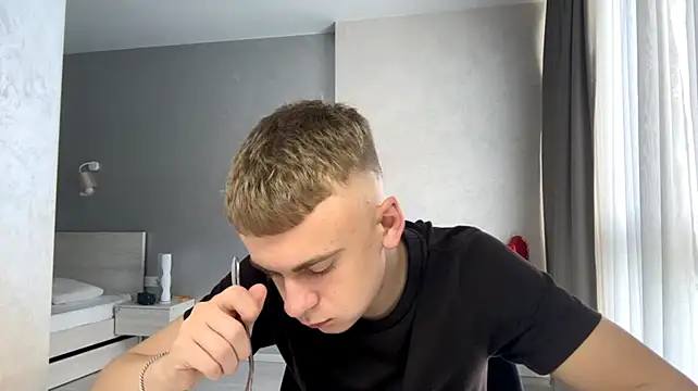 Chat +18 de SoloFury ao vivo