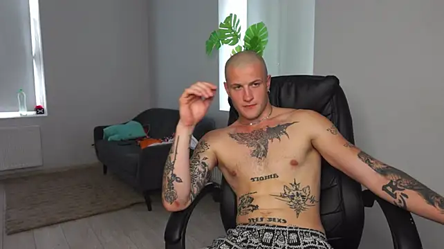 XXX chat uživo modela Igor_Wilde