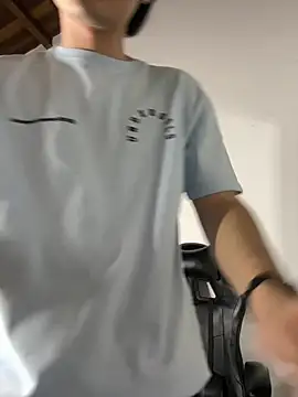 Chat XXX Live _Tommy_7