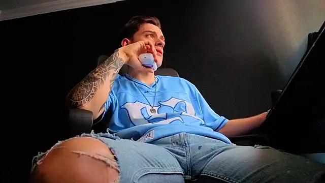 FelixStarkk Live XXX Chat