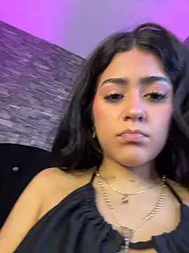 Chanel-fire – webcam-show