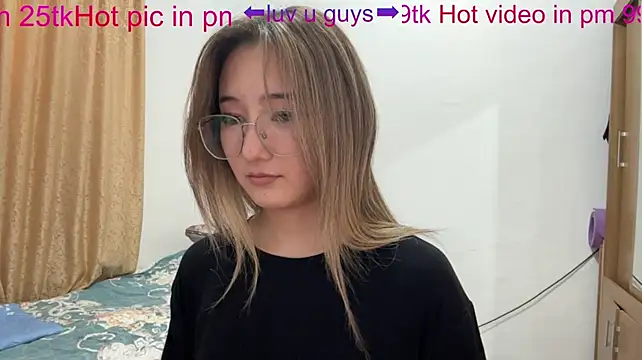 Chat XXX Live CloudyClamber