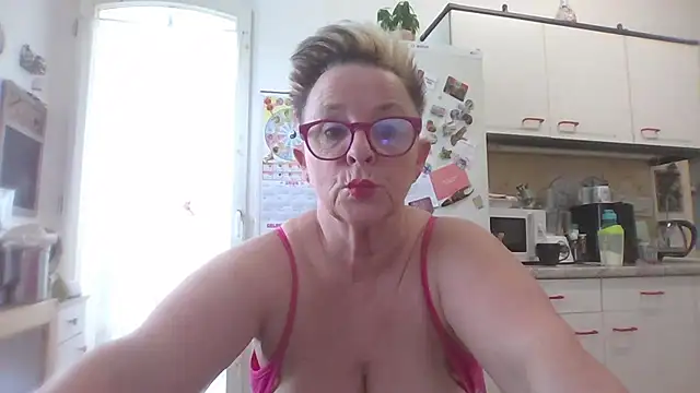 Chat +18 de Reife_Katy ao vivo