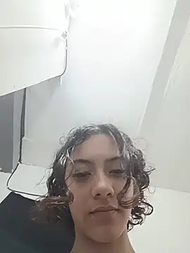 shantallmendy webcam show