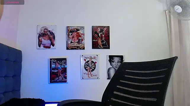 star_bigboobs webcam show