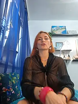 HelenWildCat's Live XXX Chat