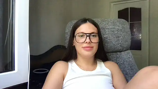 MoonriseGoddess' Live XXX Chat