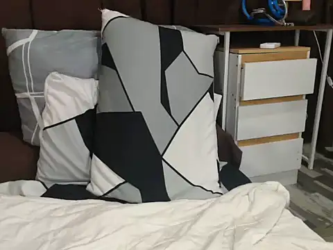 cumwhat_me 网络视讯表演