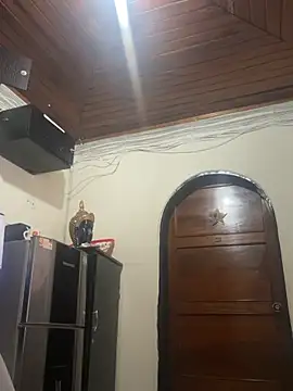 Chat +18 de Amelia_Rivas ao vivo