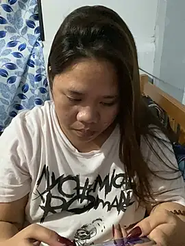 Živý XXX chat -CLARAMommy-
