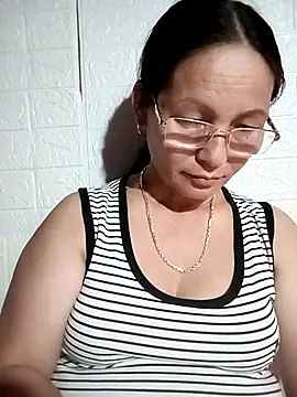 Sexy_cum123 Chat XXX in diretta