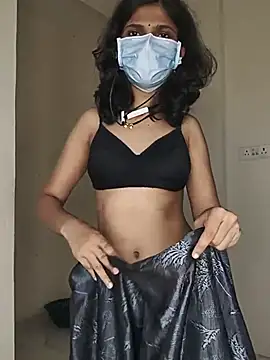 Shivani2002's Webcam Show