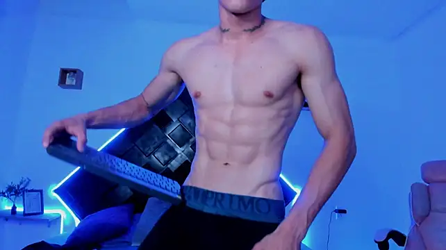 Dark_Valentino_ Pertunjukan Webcam