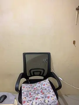 Chat +18 de Asianboy_2000 ao vivo