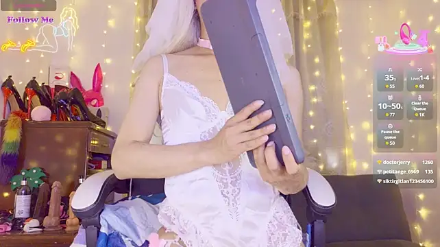 צ'אט XXX בשידור חי של Aleexx___