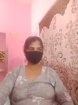 BEAUTIFUL_WIFE02's Webcam Show