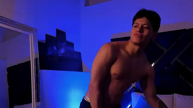 แชท XXX สดของ TonyPetrovjs