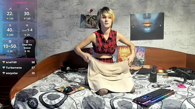 KagamiTayga's Live XXX Chat