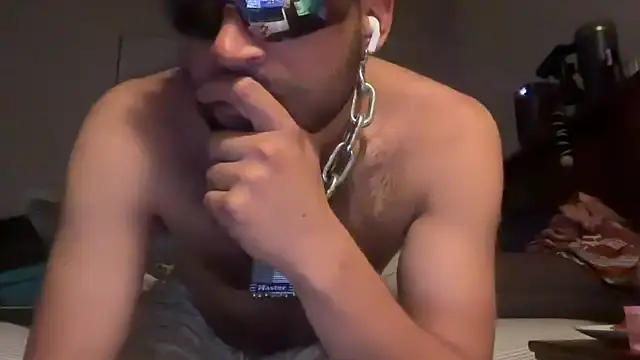 Živý XXX chat 69woodinson
