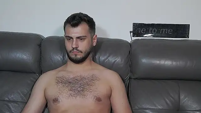 CrazyDom1 Chat XXX in diretta