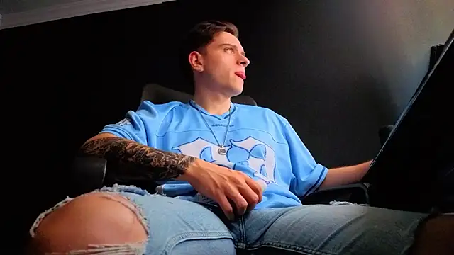 Chat XXX ao vivo de FelixStarkk