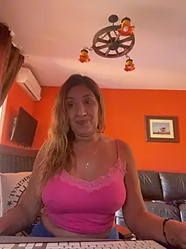 camelia3 live XXX chat