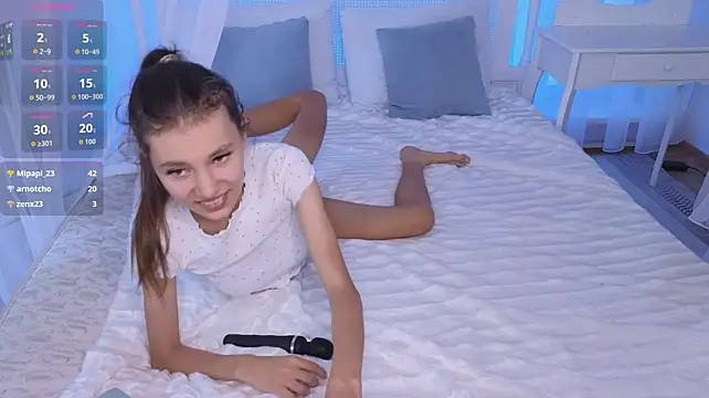 XXX chat uživo modela Little__Lunaa