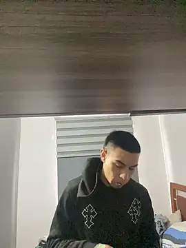 Taylor_DiamondBoy লাইভ XXX চ্যাট