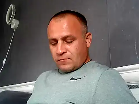 Afonya344 Show in webcam