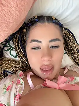 DaianaKimberly Webcam show