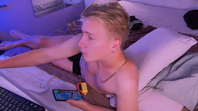 Chat +18 de _AlexHot_ ao vivo