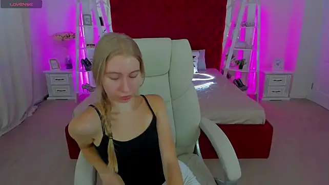 Alina_Blonde's Live XXX Chat
