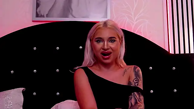 TaniaBliss Webcam show