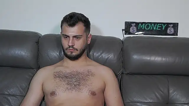 CrazyDom1 Adlı Modelin Canlı XXX Sohbeti