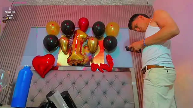 XXX chat uživo modela Ethanx18_