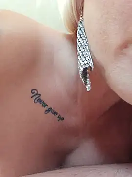 MILFBARBY – Live XXX-chat